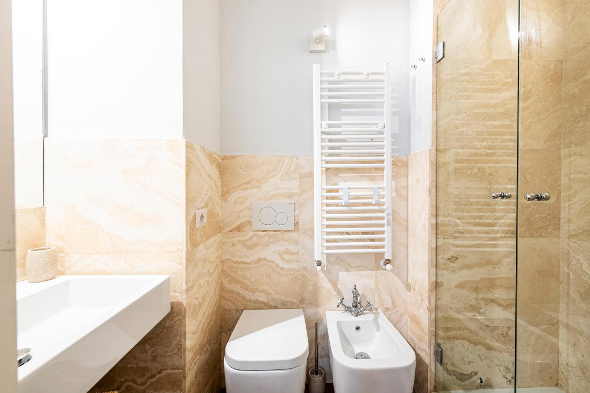 Suite In Pz. Michelangelo: Due Camere Con Due Bagni Флоренция Екстериор снимка