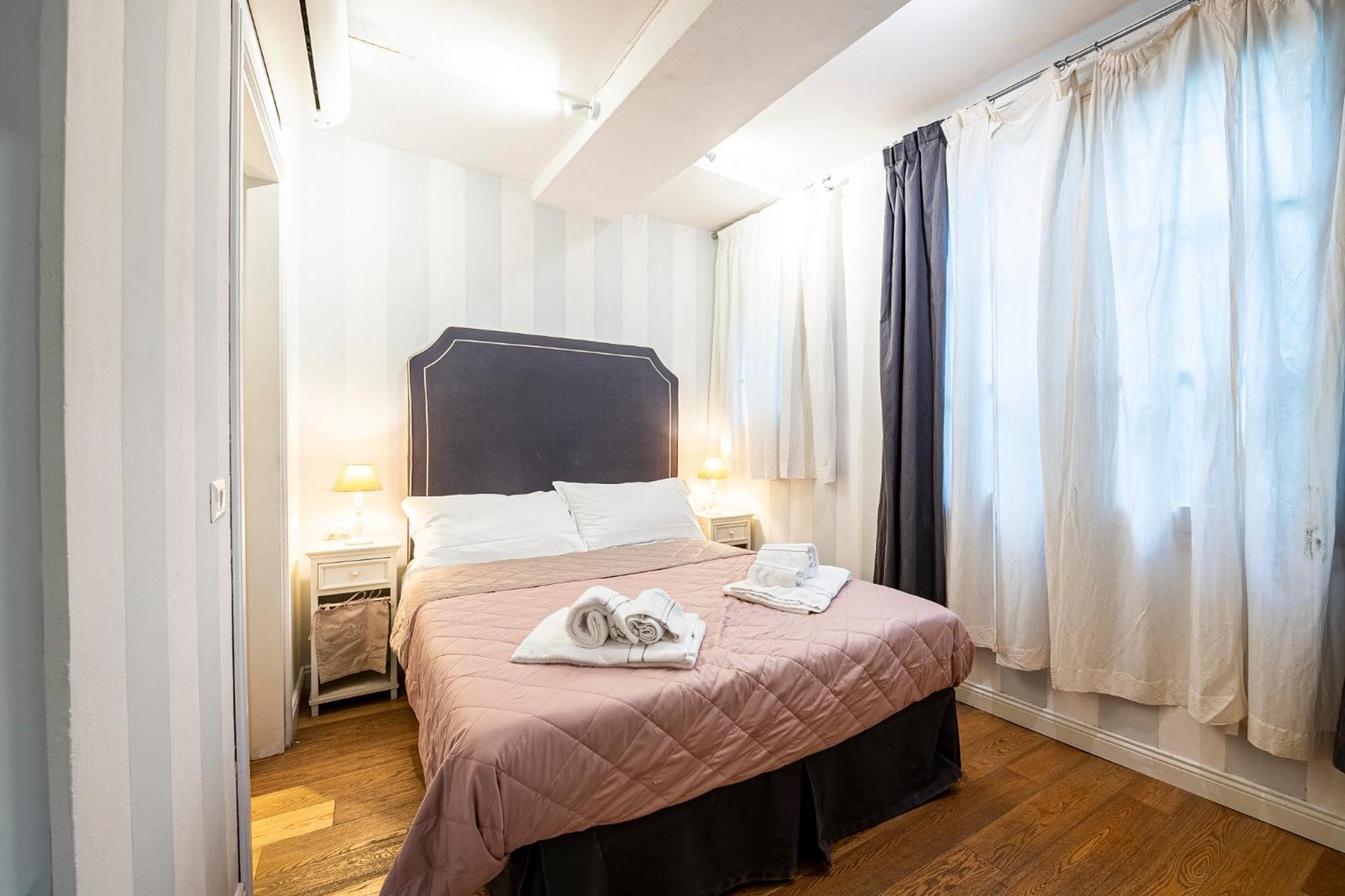 Suite In Pz. Michelangelo: Due Camere Con Due Bagni Флоренция Екстериор снимка